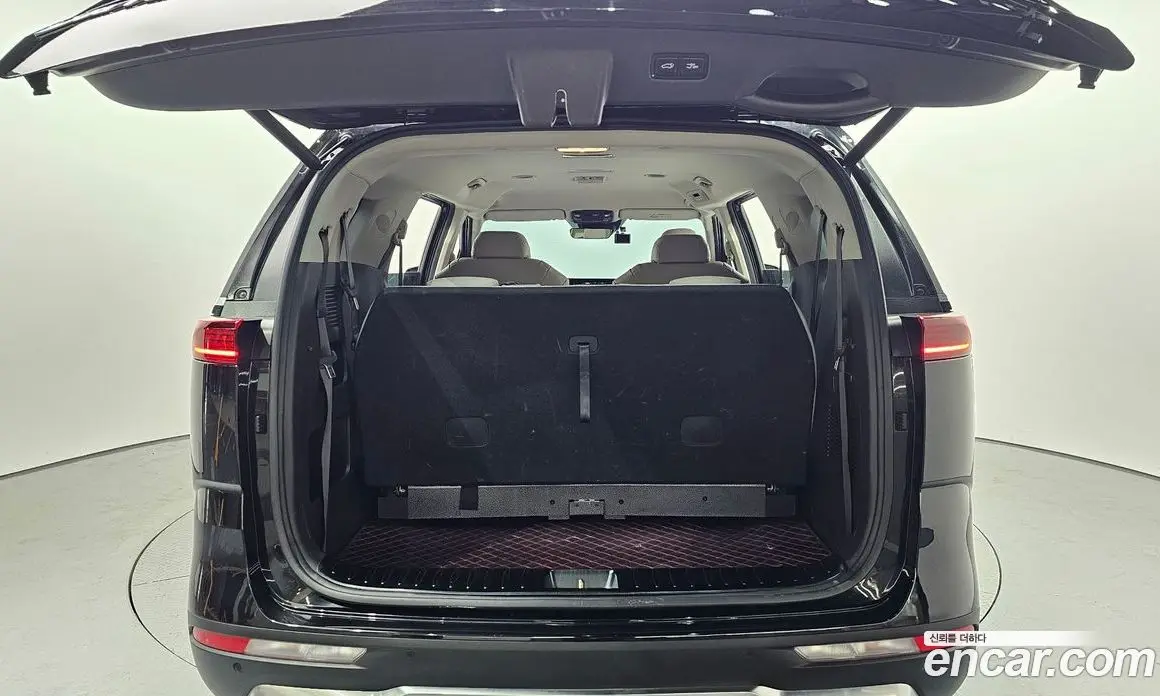 Kia Carnival 2020 2.2 автомат (гидро), фото 20 Kia Carnival 2020 2.2 автомат (гидро), фото 20