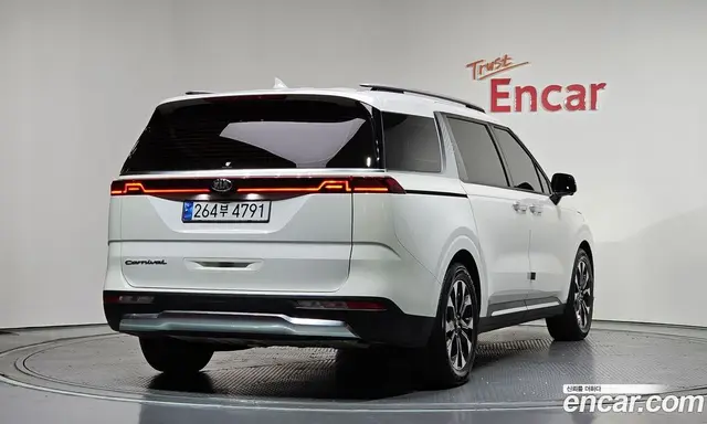 Kia Carnival 2021 2.2 автомат (гидро), миниатюра 2 Kia Carnival 2021 2.2 автомат (гидро), миниатюра 2