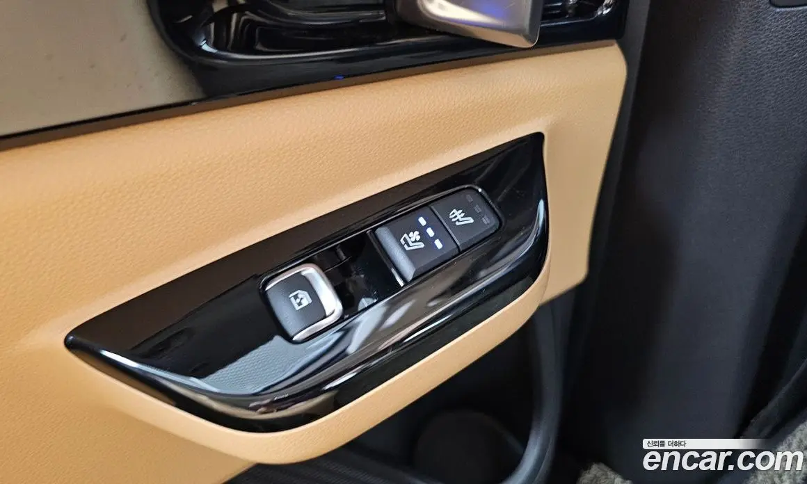 Kia Carnival 2021 2.2 автомат (гидро), фото 19 Kia Carnival 2021 2.2 автомат (гидро), фото 19