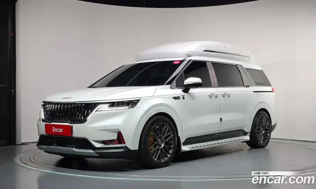 Kia Carnival, 2021, 44 991 км