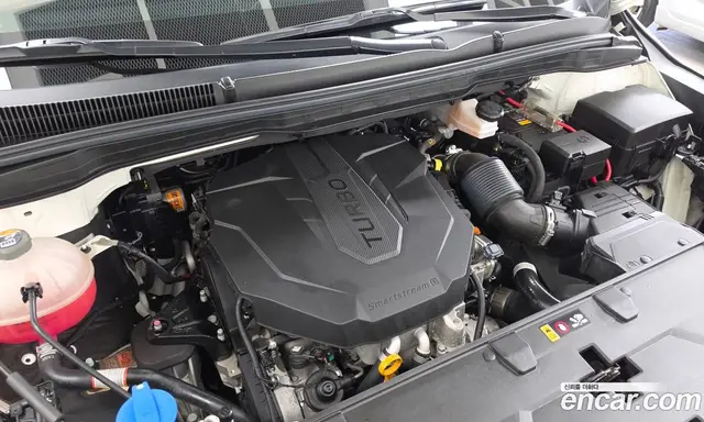 Kia Carnival 2021 2.2 автомат (гидро), миниатюра 6 Kia Carnival 2021 2.2 автомат (гидро), миниатюра 6