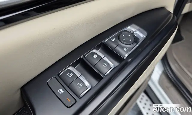Kia Carnival 2023 2.2 автомат (гидро), миниатюра 12