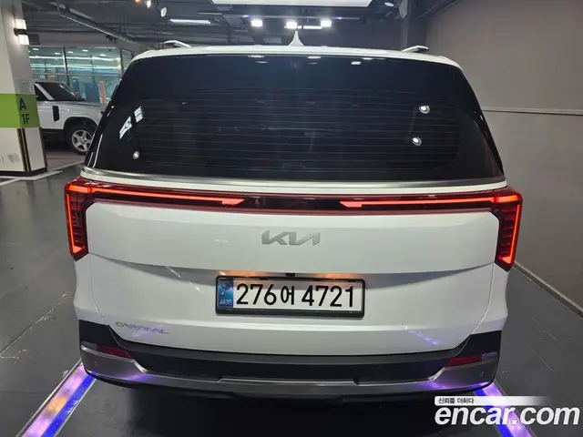 Kia Carnival 2024 3.5 автомат (гидро), миниатюра 4 Kia Carnival 2024 3.5 автомат (гидро), миниатюра 4