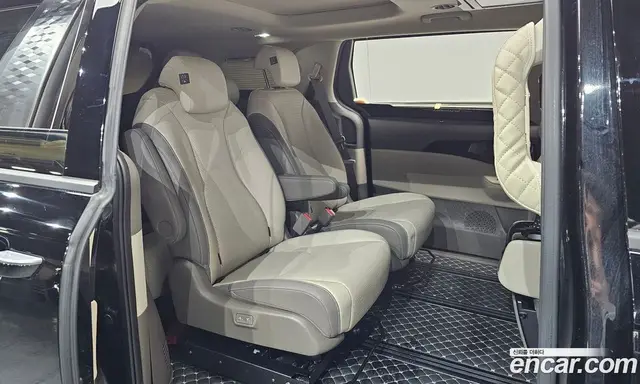Kia Carnival 2025 3.5 автомат (гидро), миниатюра 11 Kia Carnival 2025 3.5 автомат (гидро), миниатюра 11
