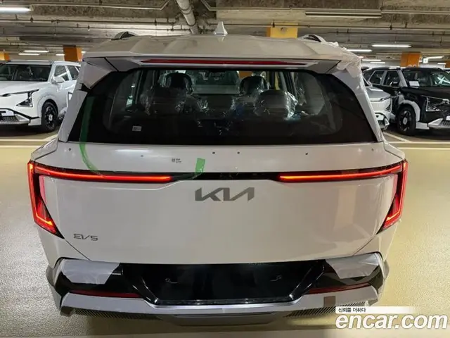 Kia EV5 2026 автомат (гидро), миниатюра 12