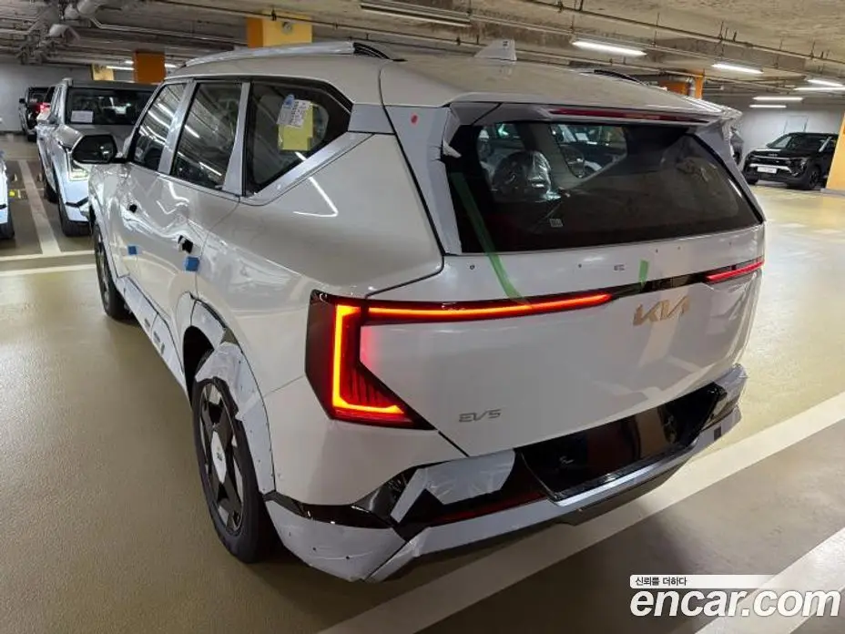 Kia EV5 2026 автомат (гидро), фото 6