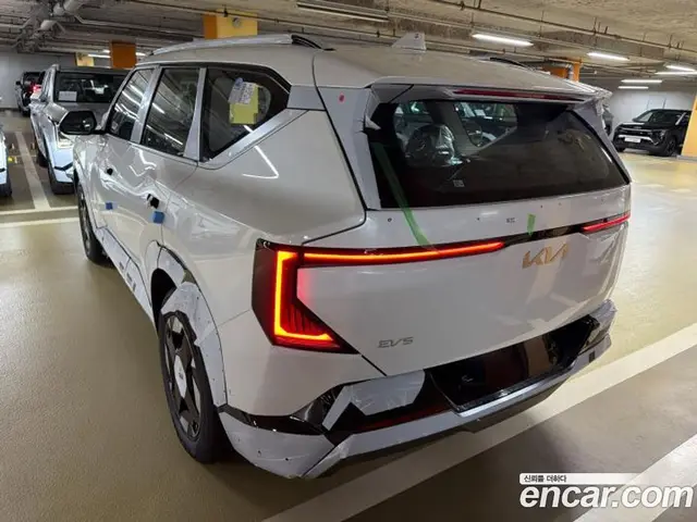 Kia EV5 2026 автомат (гидро), миниатюра 6