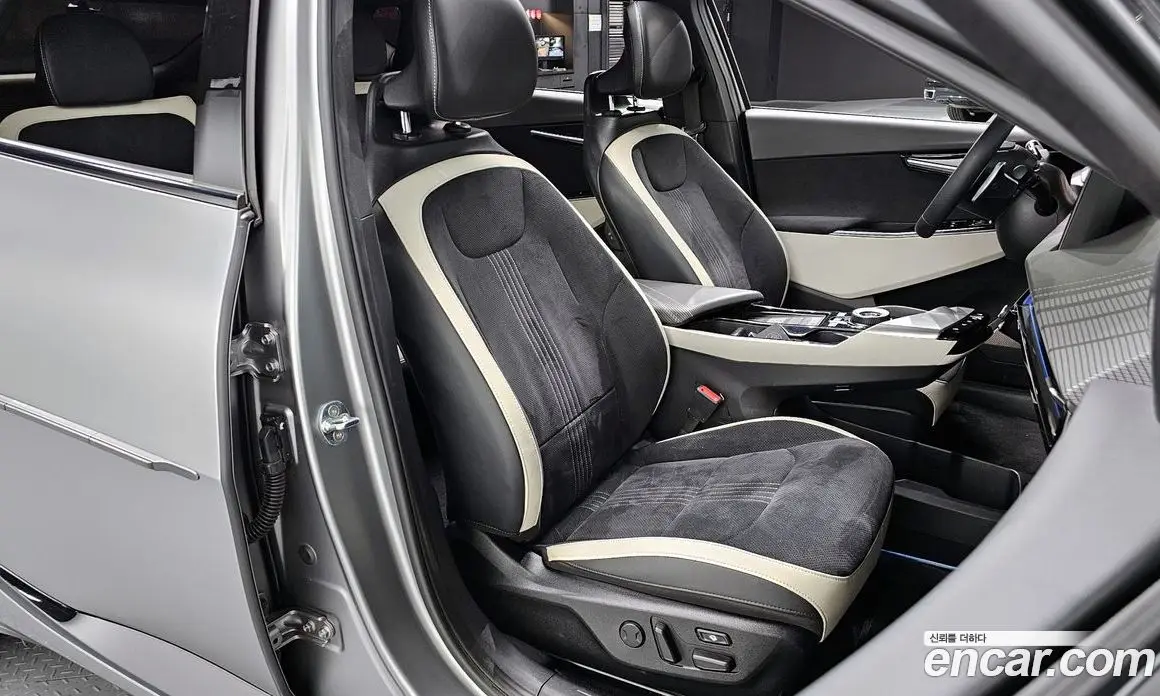 Kia EV6 2021 0.1 автомат (гидро), фото 10 Kia EV6 2021 0.1 автомат (гидро), фото 10