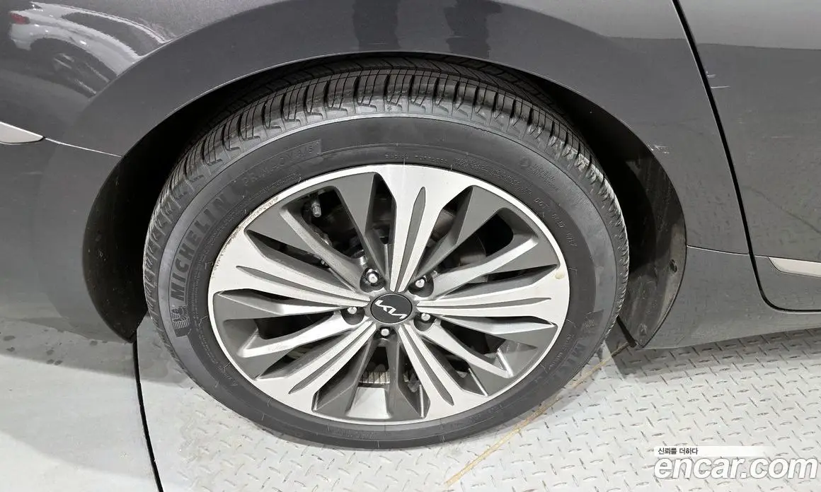 Kia K8 2023 1.6 автомат (гидро), фото 5 Kia K8 2023 1.6 автомат (гидро), фото 5