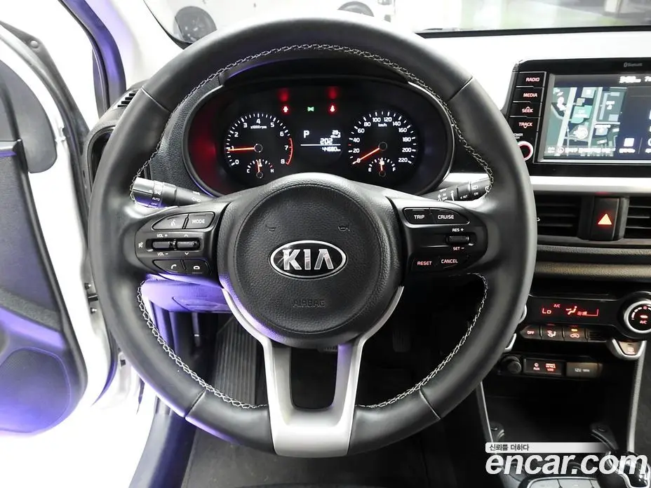 Kia Morning 2020 1.0 автомат (гидро), фото 16 Kia Morning 2020 1.0 автомат (гидро), фото 16
