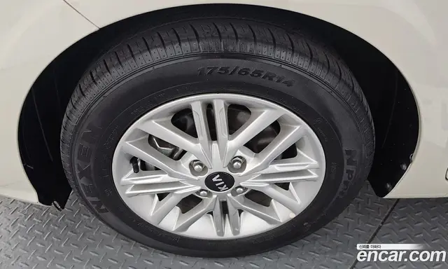 Kia Morning 2020 1.0 автомат (гидро), миниатюра 5 Kia Morning 2020 1.0 автомат (гидро), миниатюра 5