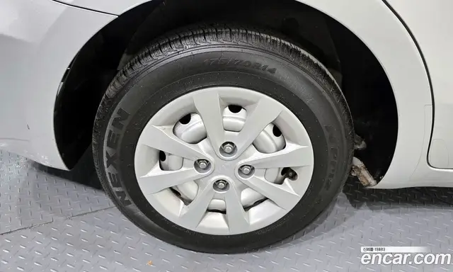 Kia Pride 2015 1.4 автомат (гидро), миниатюра 5