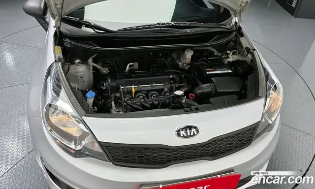 Kia Pride 2015 1.4 автомат (гидро), миниатюра 6