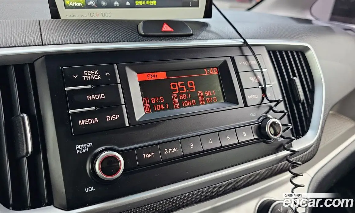 Kia Ray 2019 1.0 автомат (гидро), фото 17 Kia Ray 2019 1.0 автомат (гидро), фото 17