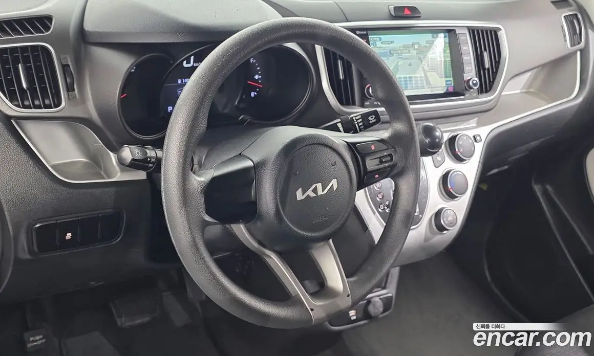 Kia Ray 2022 1.0 автомат (гидро), фото 13