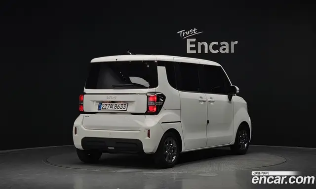 Kia Ray 2023 1.0 автомат (гидро), миниатюра 2