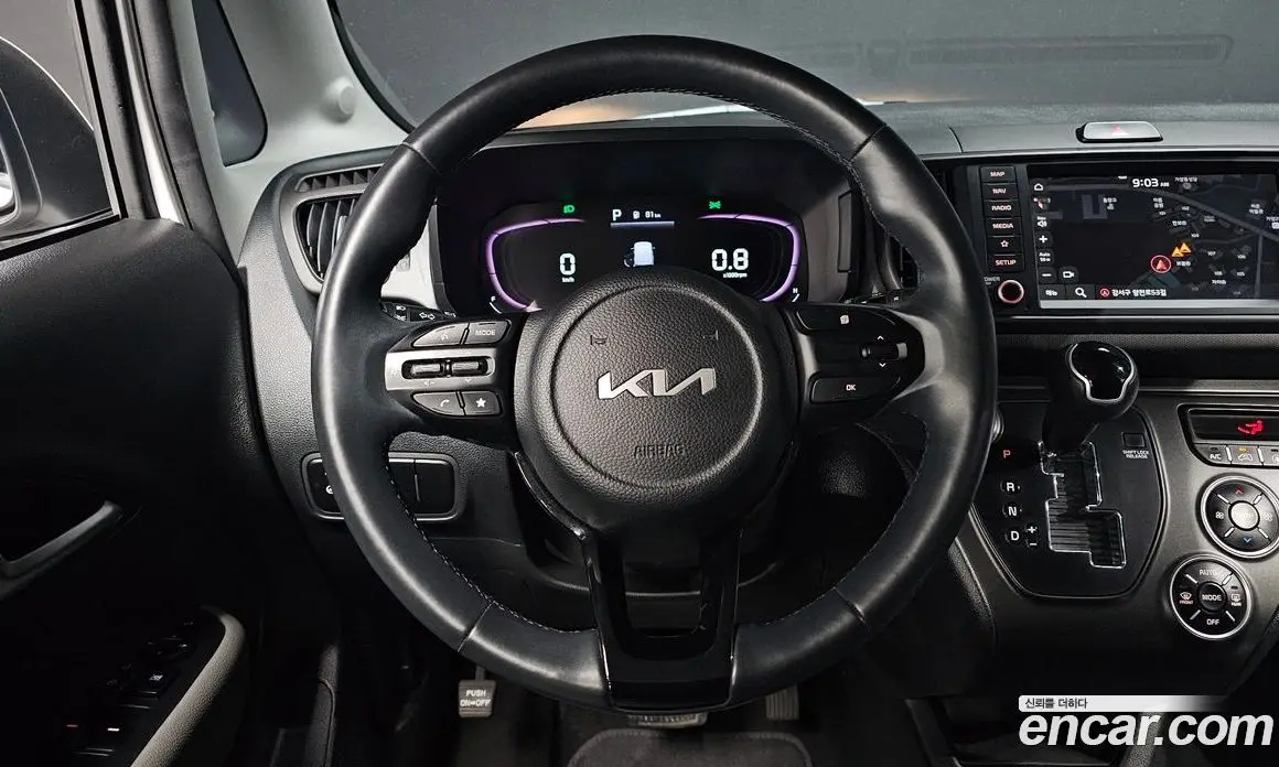 Kia Ray 2023 1.0 автомат (гидро), фото 13