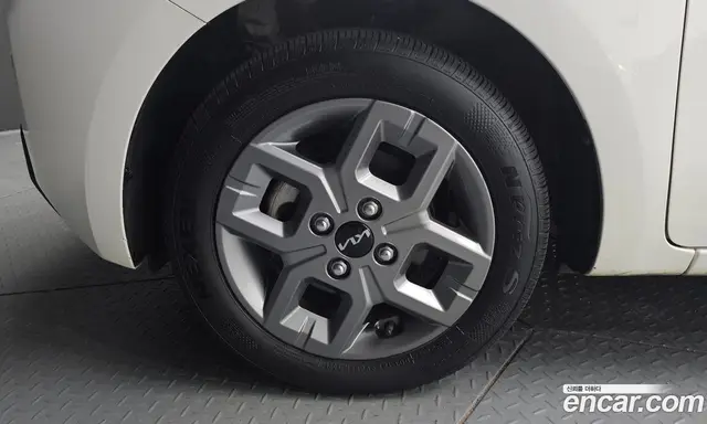 Kia Ray 2023 1.0 автомат (гидро), миниатюра 5