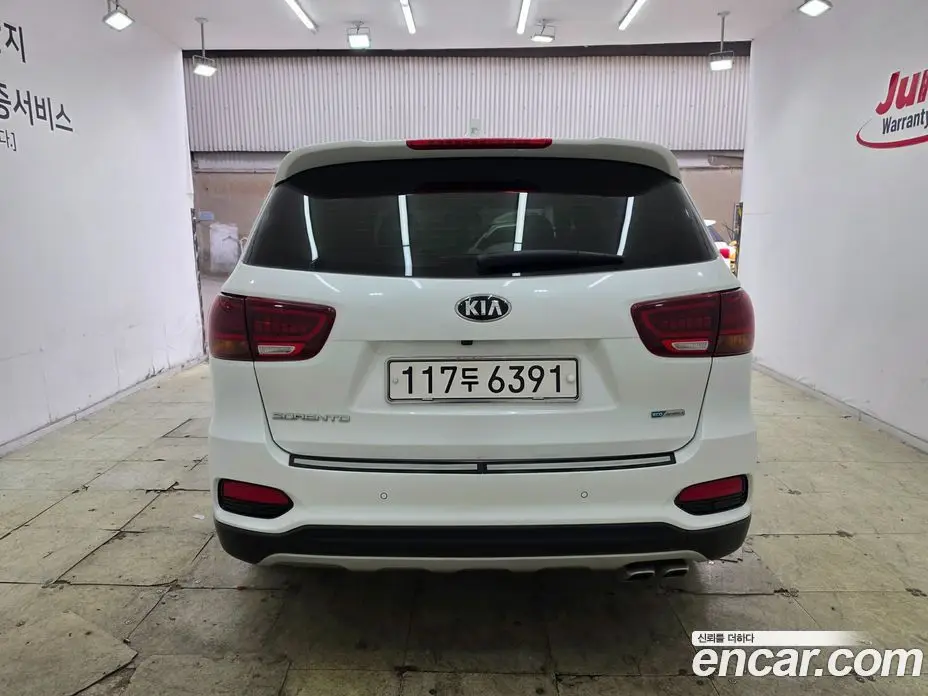 Kia Sorento 2017 2.2 автомат (гидро), фото 4