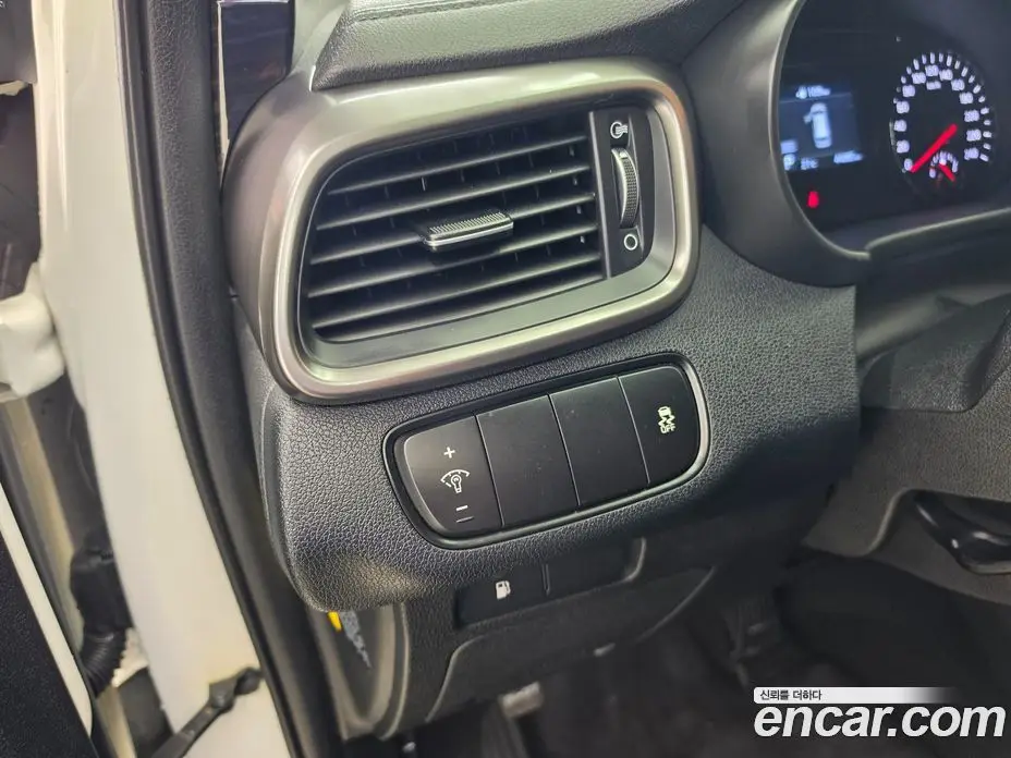 Kia Sorento 2017 2.2 автомат (гидро), фото 9