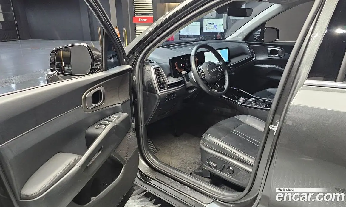 Kia Sorento 2023 2.2 автомат (гидро), фото 11