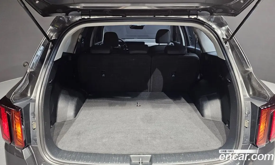 Kia Sorento 2023 2.2 автомат (гидро), фото 20