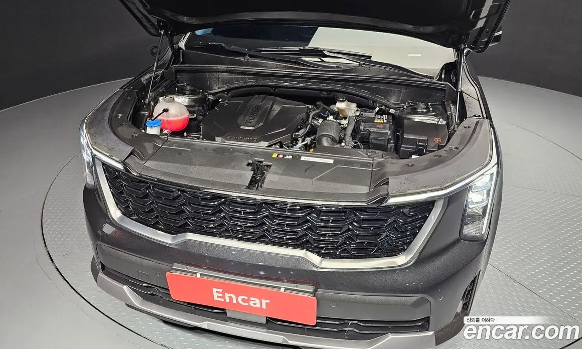 Kia Sorento 2023 2.2 автомат (гидро), фото 6