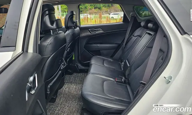 Kia Sportage 2023 1.6 автомат (гидро), миниатюра 12