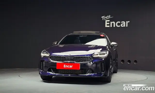 Kia Stinger 2021 3.3 автомат (гидро), миниатюра 3