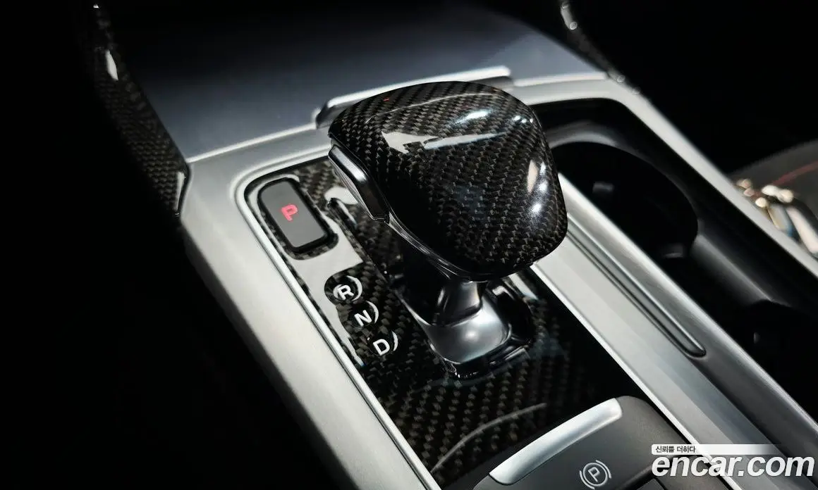 Kia Stinger 2021 3.3 автомат (гидро), фото 9