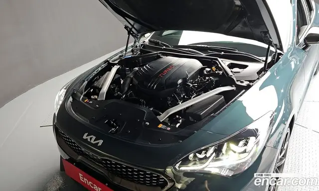 Kia Stinger 2022 3.3 автомат (гидро), миниатюра 6 Kia Stinger 2022 3.3 автомат (гидро), миниатюра 6