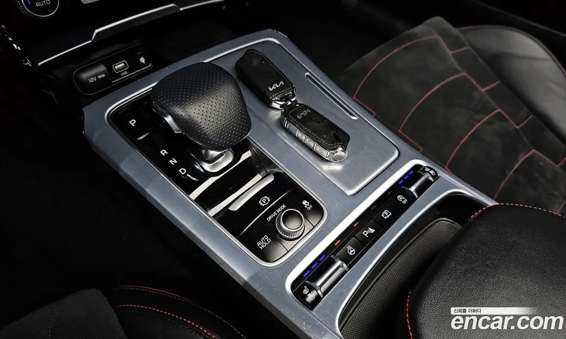 Kia Stinger 2022 3.3 автомат (гидро), фото 9 Kia Stinger 2022 3.3 автомат (гидро), фото 9