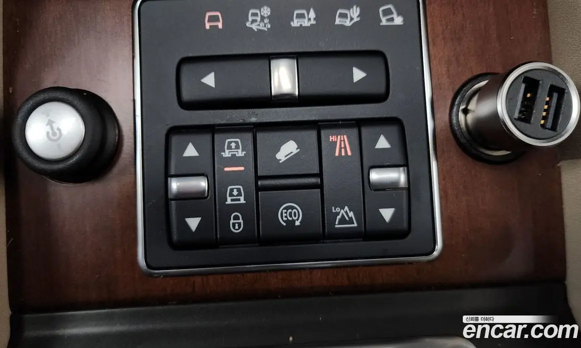 Land Rover Discovery 2016 3.0 автомат (гидро), фото 16