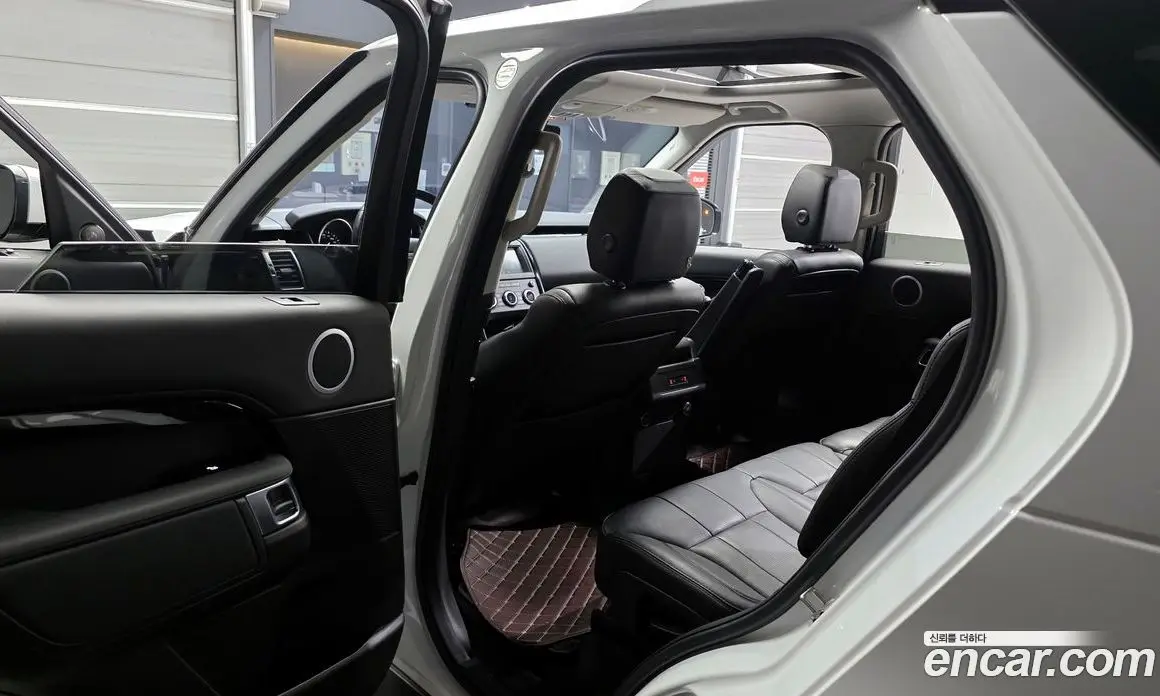 Land Rover Discovery 2019 3.0 автомат (гидро), фото 11 Land Rover Discovery 2019 3.0 автомат (гидро), фото 11