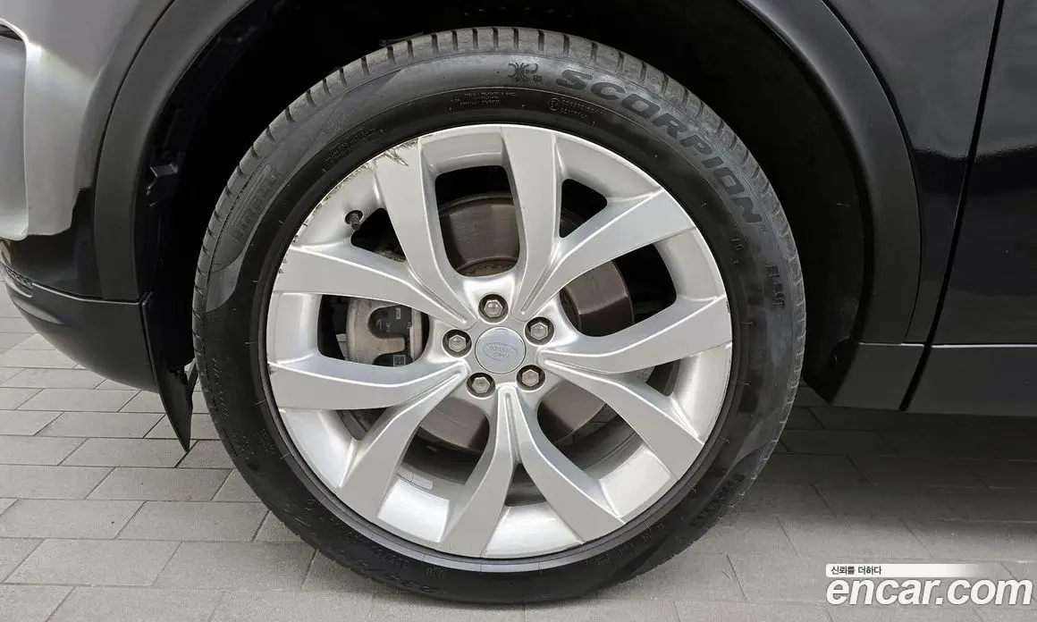 Land Rover Discovery Sport 2023 2.0 автомат (гидро), фото 5 Land Rover Discovery Sport 2023 2.0 автомат (гидро), фото 5