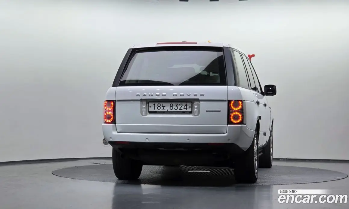 Land Rover Range Rover 2011 5.0 автомат (гидро), фото 4 Land Rover Range Rover 2011 5.0 автомат (гидро), фото 4