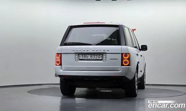 Land Rover Range Rover 2011 5.0 автомат (гидро), миниатюра 4 Land Rover Range Rover 2011 5.0 автомат (гидро), миниатюра 4