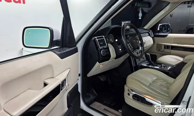 Land Rover Range Rover 2011 5.0 автомат (гидро), миниатюра 10 Land Rover Range Rover 2011 5.0 автомат (гидро), миниатюра 10