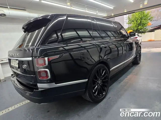 Land Rover Range Rover 2017 4.4 автомат (гидро), миниатюра 5 Land Rover Range Rover 2017 4.4 автомат (гидро), миниатюра 5