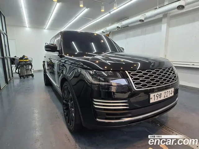Land Rover Range Rover 2017 4.4 автомат (гидро), миниатюра 6 Land Rover Range Rover 2017 4.4 автомат (гидро), миниатюра 6