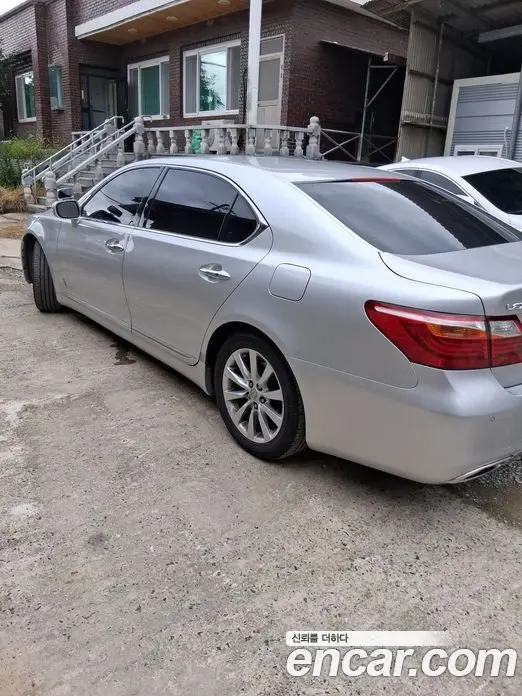 Lexus LS 2009 4.6 автомат (гидро), миниатюра 2 Lexus LS 2009 4.6 автомат (гидро), миниатюра 2
