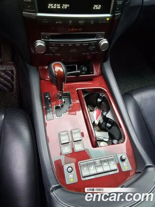 Lexus LS 2009 4.6 автомат (гидро), миниатюра 9 Lexus LS 2009 4.6 автомат (гидро), миниатюра 9