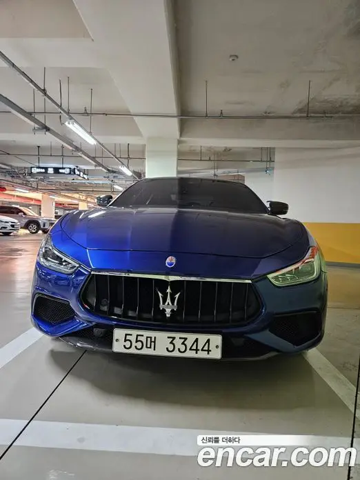 Maserati Ghibli 2018 3.0 автомат (гидро), фото 3 Maserati Ghibli 2018 3.0 автомат (гидро), фото 3
