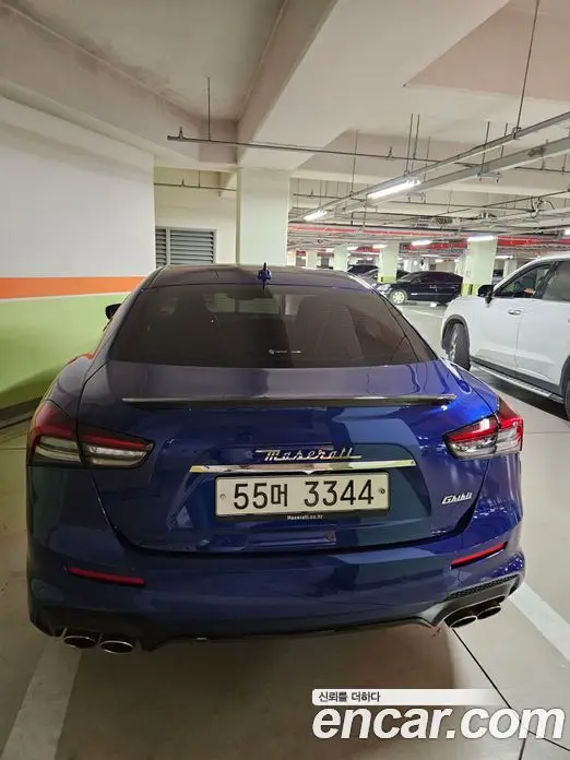 Maserati Ghibli 2018 3.0 автомат (гидро), фото 4 Maserati Ghibli 2018 3.0 автомат (гидро), фото 4