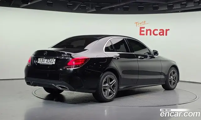 Mercedes-Benz C-Class 2019 1.9 автомат (гидро), миниатюра 2