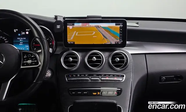 Mercedes-Benz C-Class 2019 1.9 автомат (гидро), миниатюра 12