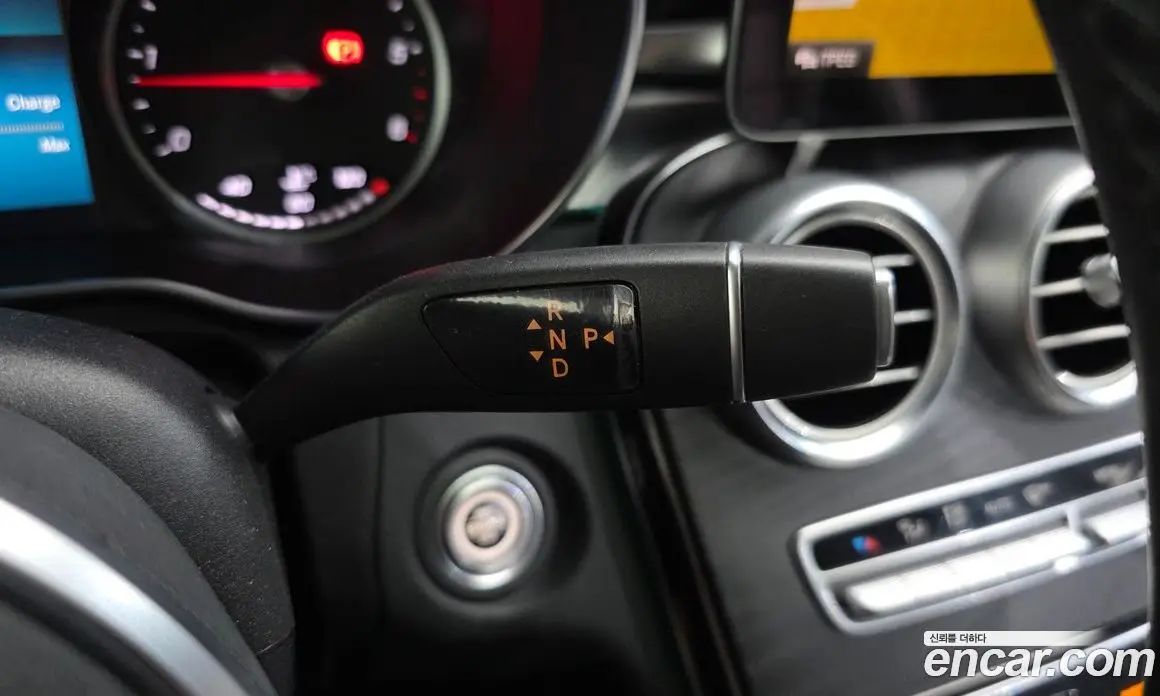 Mercedes-Benz C-Class 2019 1.9 автомат (гидро), фото 9