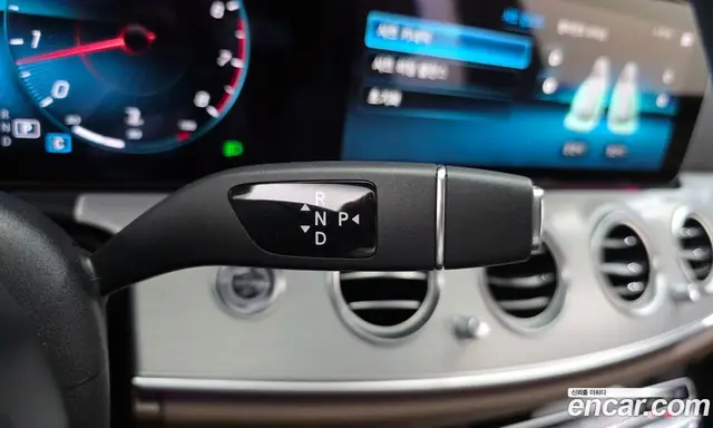 Mercedes-Benz E-Class 2021 2.0 автомат (гидро), миниатюра 9 Mercedes-Benz E-Class 2021 2.0 автомат (гидро), миниатюра 9