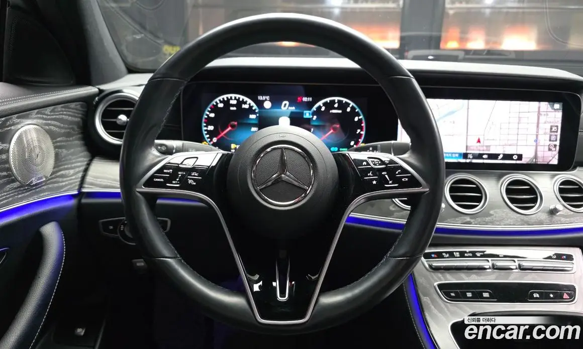 Mercedes-Benz E-Class 2022 2.0 автомат (гидро), фото 13