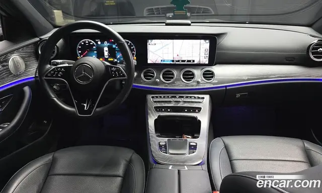 Mercedes-Benz E-Class 2022 2.0 автомат (гидро), миниатюра 7